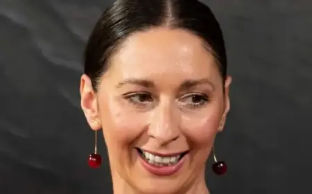 Rachel and Stephen’s Twist Signals Their Replacement on The Traitors