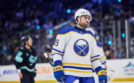 Sabres’ Decision Looms: Re-sign or Trade Alex Tuch at Deadline?