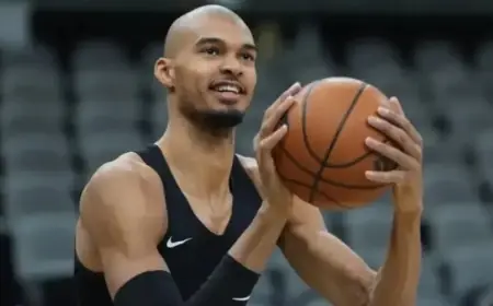 Wembanyama Leaves Bucks Opener Early Due to Leg Injury