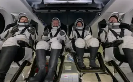 First NASA Medical Evacuation Brings Ailing Astronaut Back to Earth