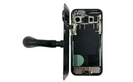 Google Unveils Battery Innovation for Less Glue, Easier Repairs