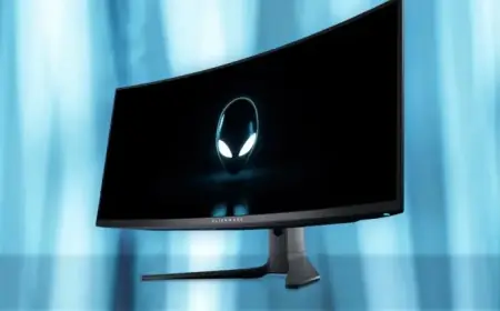 Alienware 34″ OLED Gaming Monitor Now 50% Off at $450
