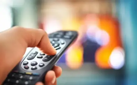 KDSM FOX 17 Shifts 9 p.m. Newscast from WHO to KCCI