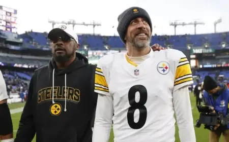 Aaron Rodgers Offers Heartfelt Apology in Farewell to Mike Tomlin