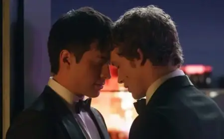 “Heated Rivalry Captures Internet Spotlight”