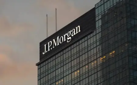 Major Banks Warn Against Trump’s Proposed 10% Credit Card Cap