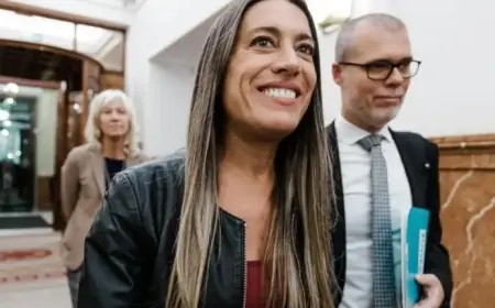 Junts Withdraws from Sánchez’s Party Talks, Deems Photo Unnecessary