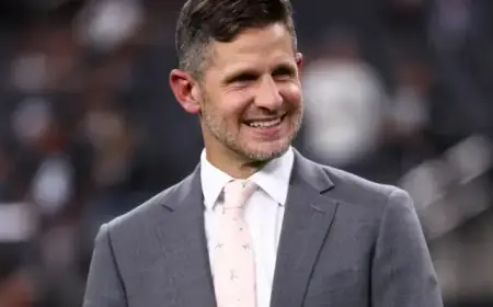 Ex-Lions Quarterback Seeks Role as Team’s Offensive Coordinator