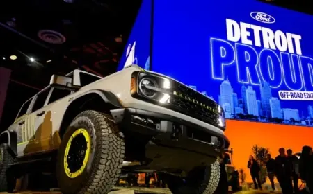 Detroit Three Accelerate Towards New Golden Age at Auto Show