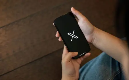 Twitter outage: X suffers second major disruption this week, users report errors and frozen feeds