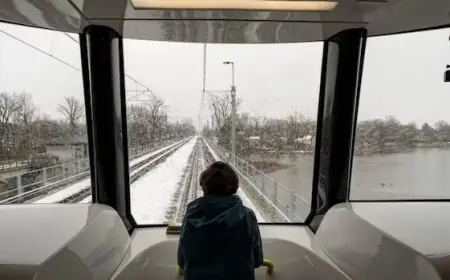 Can Toronto, Montreal, Ottawa LRTs Endure Harsh Canadian Winters?