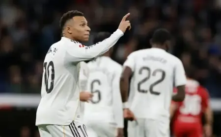 Arbeloa Debuts at Bernabéu: Real Madrid vs Levante Live in LaLiga EA Sports