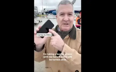 Canadian Journalists in China Use Disposable Devices to Prevent Espionage