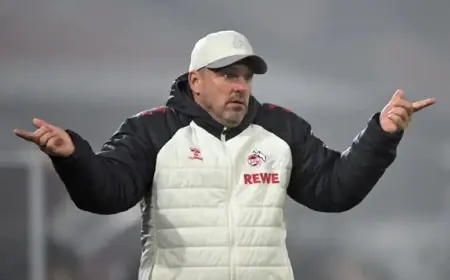 FC Legend Issues Kwasniok Appeal Ahead of Crucial Mainz Clash