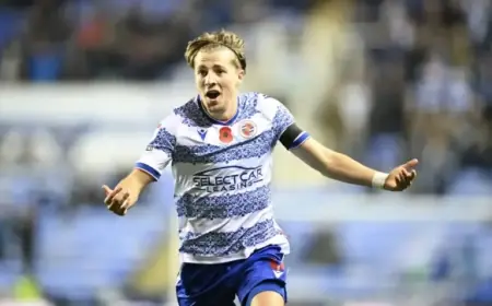 Oxford United Prepares Enhanced Bid for Reading’s Charlie Savage After Rejection