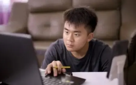 Pardoned Jan. 6 Rioter Leads Minneapolis March, Faces Larger Counterprotest