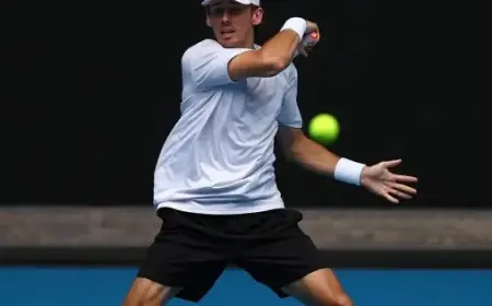De Minaur Aims for Top-Five Breakthrough at Home Tournament