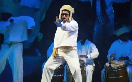 Bad Bunny Fans Shocked by Super Bowl Halftime Show Height Requirement