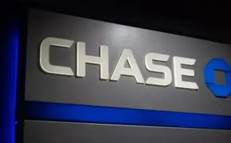 Trump May Leverage Political Pressure to Cap Credit Card Rates