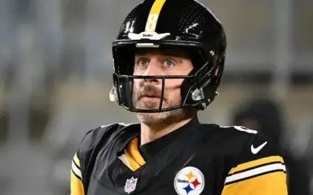 Steelers Welcome Potential Aaron Rodgers Comeback