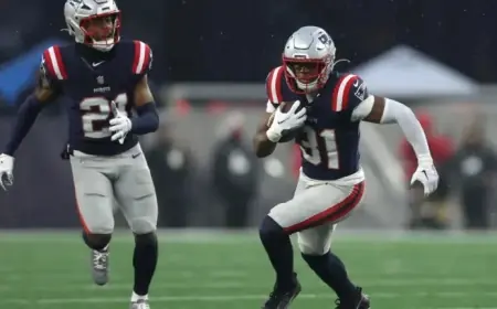 Patriots Dominate with Four Interceptions, Lead Texans 21-10 at Halftime