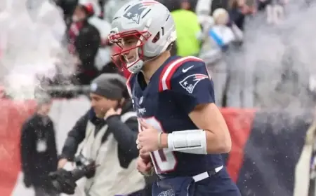 Live Updates: Patriots Face Texans in NFL Divisional Round Playoff