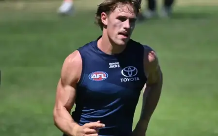 Crows Young Star Leaves Field in Agony on Stretcher