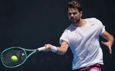 Wawrinka Faces Djere in Australian Open 2026: Live First-Round Score