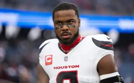 Azeez Al-Shaair Protests with ‘Stop the Genocide’ Eye Black Before Game