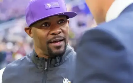 Steelers Schedule In-Person Interviews with Brian Flores, Anthony Weaver