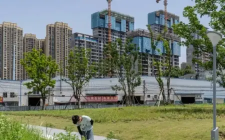 China’s Economic Growth Slows Due to Real Estate Crash