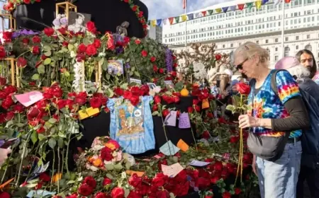 San Francisco Bids Farewell to Bobby Weir