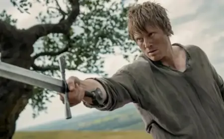 “Knight of Seven Kingdoms Debuts with Humor, Martin’s Books Featured”