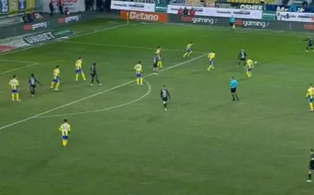 Petrolul Falls 0-2 to Universitatea Craiova; Nsimba Scores Twice on Digi Sport 1