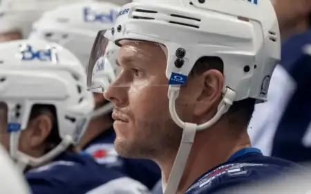 Toews’ Return to Chicago with Jets: A ‘Weird Situation’ Unfolds