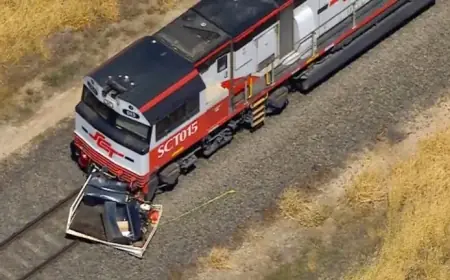 Train Crash Claims Two Lives at Melbourne’s Western Level Crossing
