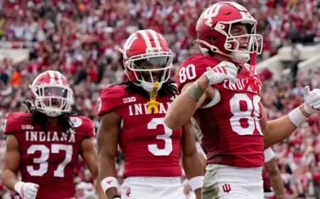 Indiana football coach Curt Cignetti takes center stage as Hoosiers chase a historic national title