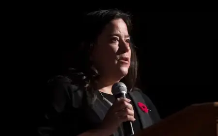 Jody Wilson-Raybould Reveals Breast Cancer Diagnosis