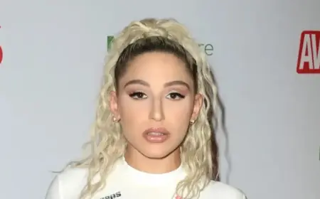 Abella Danger Showcases Carson Beck ’11’ Outfit at Indiana Game