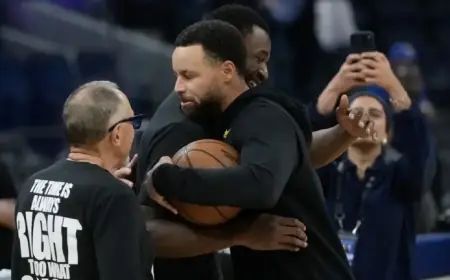 Warriors Enthusiastically Welcome Andrew Wiggins Back to Chase Center