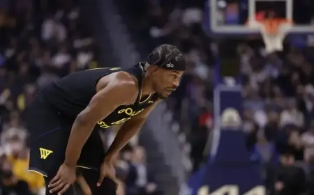 Warriors’ Butler Sustains Knee Injury Against Heat, Leaves Game Assisted