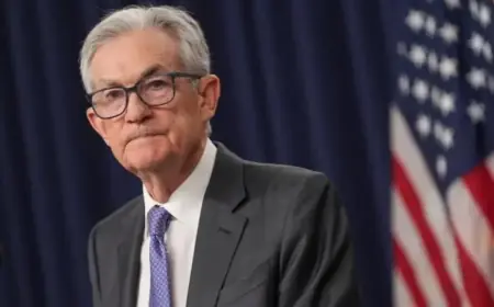 Fed Chair Powell to Attend Supreme Court for Cook Case: Trump News Report