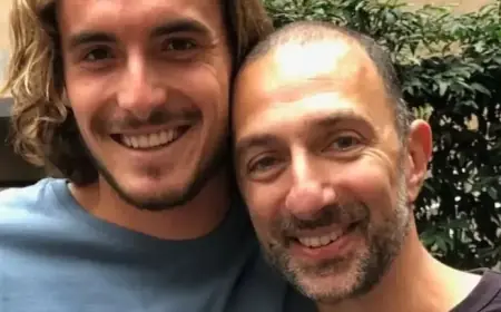 Meet Lazaros Papasavas: Stefanos Tsitsipas’ New Melbourne-Based Manager