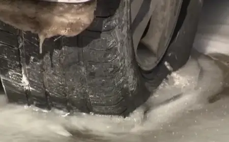 Wisconsin Faces Severe Cold Threatening People and Vehicles