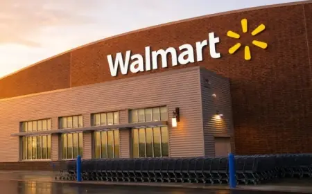 Walmart Stock Rises with Nasdaq-100 Inclusion: Key Investor Insights