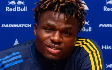 Leonard Ngenge Signs with Leeds United