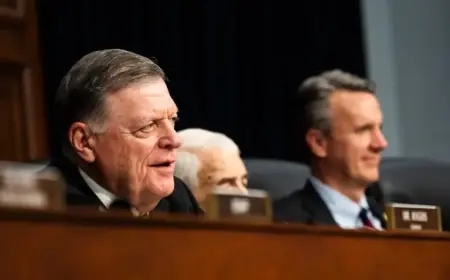 Congress Advances Funding Bill, Avoids Government Shutdown