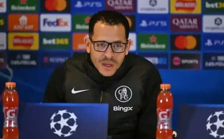 Liam Rosenior Updates Chelsea Team News Before Pafos Match