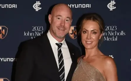 Former Carlton Executive Faces Lawsuit Over Inappropriate Photo