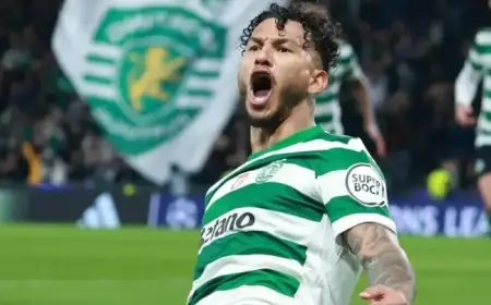 Luis Javier Suárez Shines with Brace Against Paris Saint-Germain